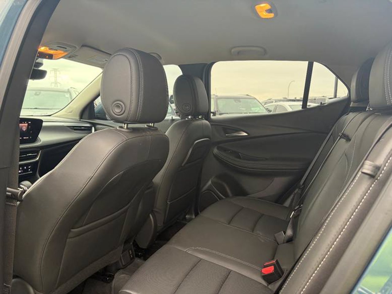 2024 Buick Encore GX AWD 4dr Avenir Blue Sherwood Park - photo #5