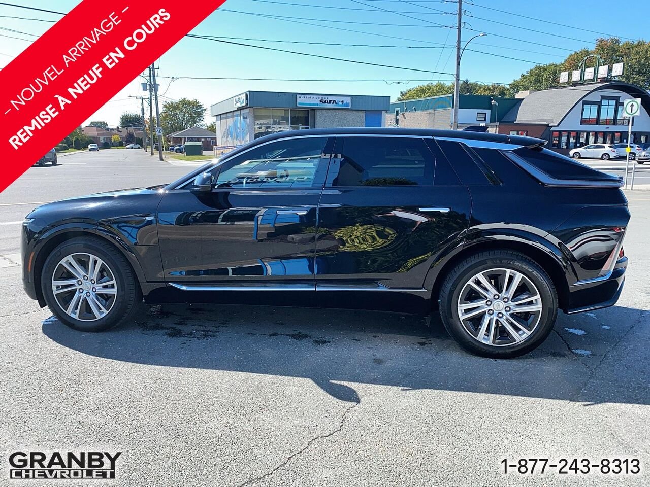 2024 Cadillac LYRIQ Tech 4 portes avec 1SA | G3889 Black Granby - photo #7
