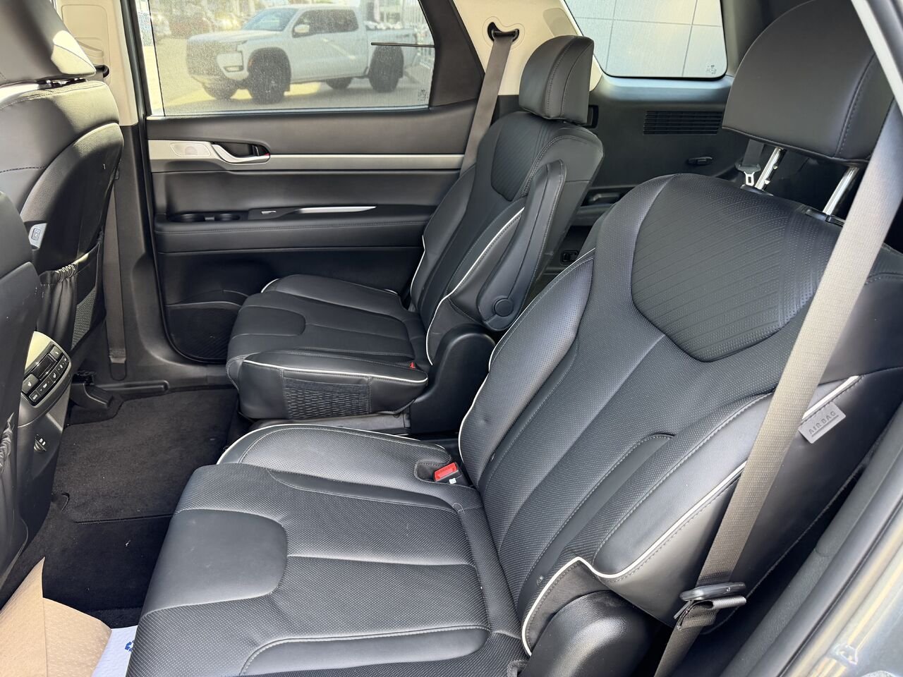 2024 Hyundai Palisade Grey Châteauguay - photo #17