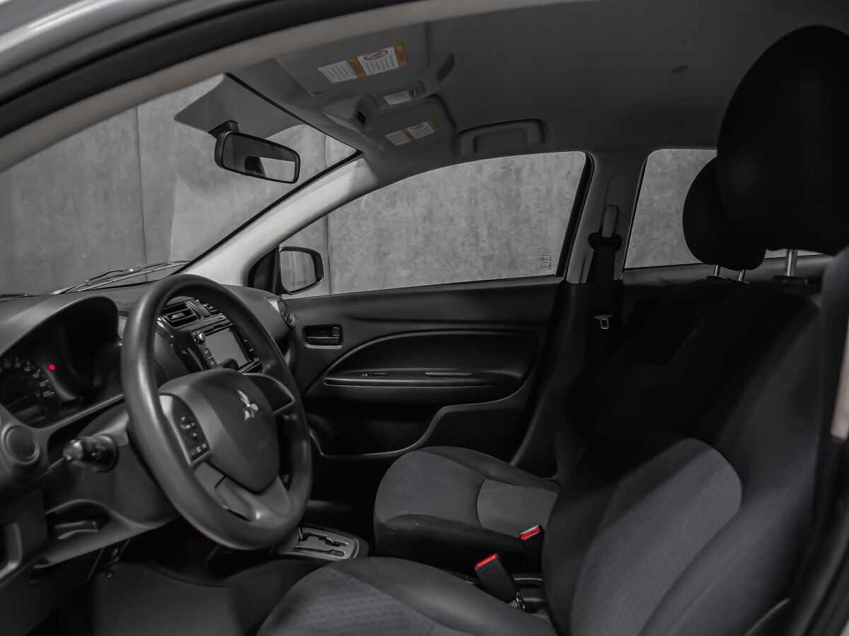 2018 Mitsubishi Mirage ES Silver Montreal - photo #10