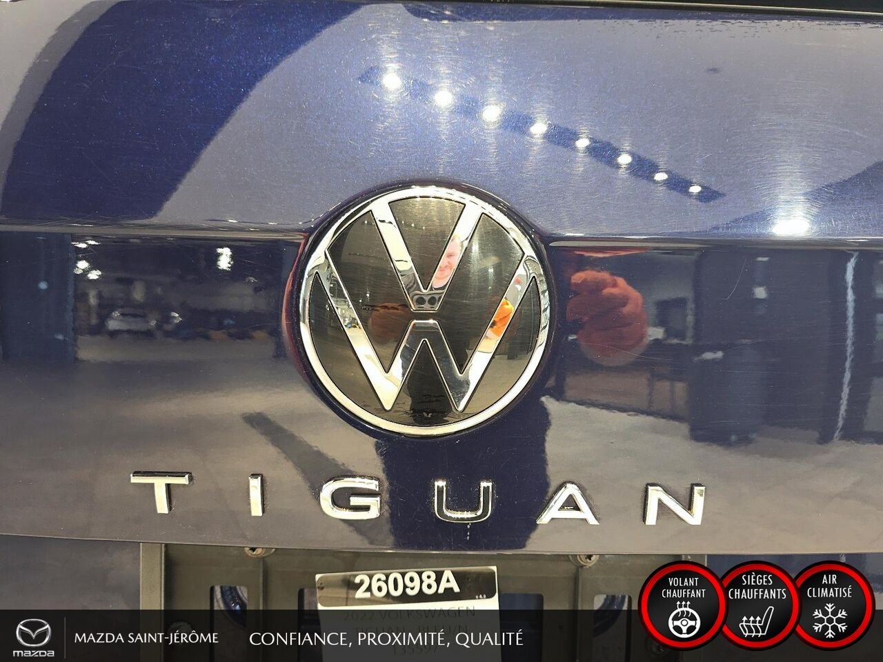 2022 Volkswagen Tiguan Blue Ste-Agathe des Monts - photo #7