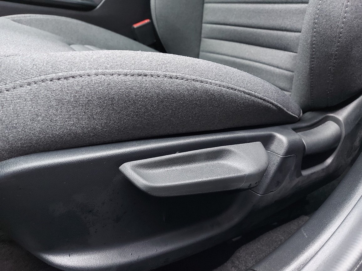 2025 Kia K4 Snow White Pearl Blainville - photo #17