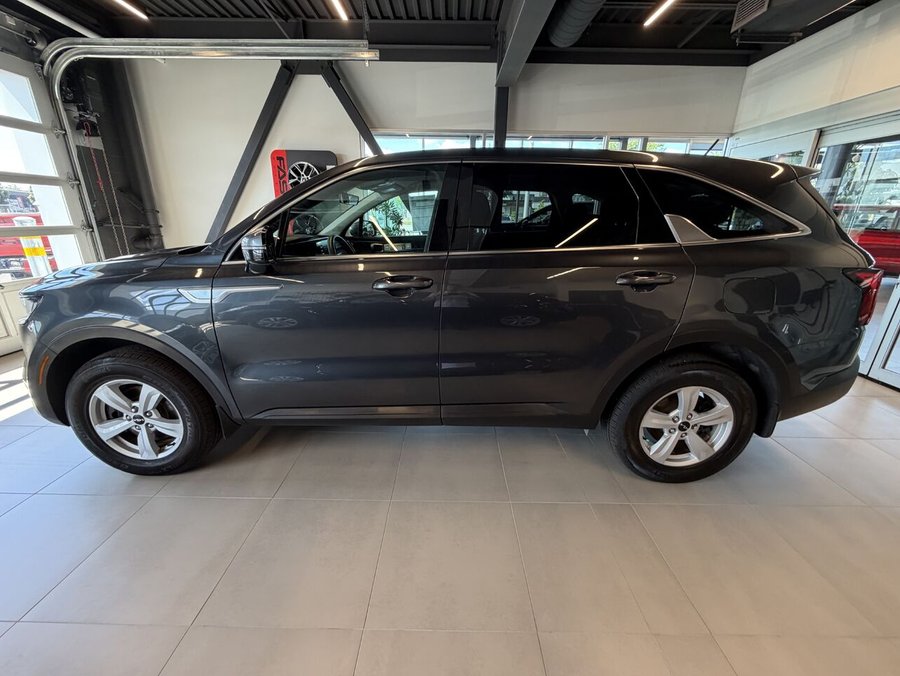 Kia Sorento LX+ Awd, 7 passagers, Démarreur à distance 2023 Gris