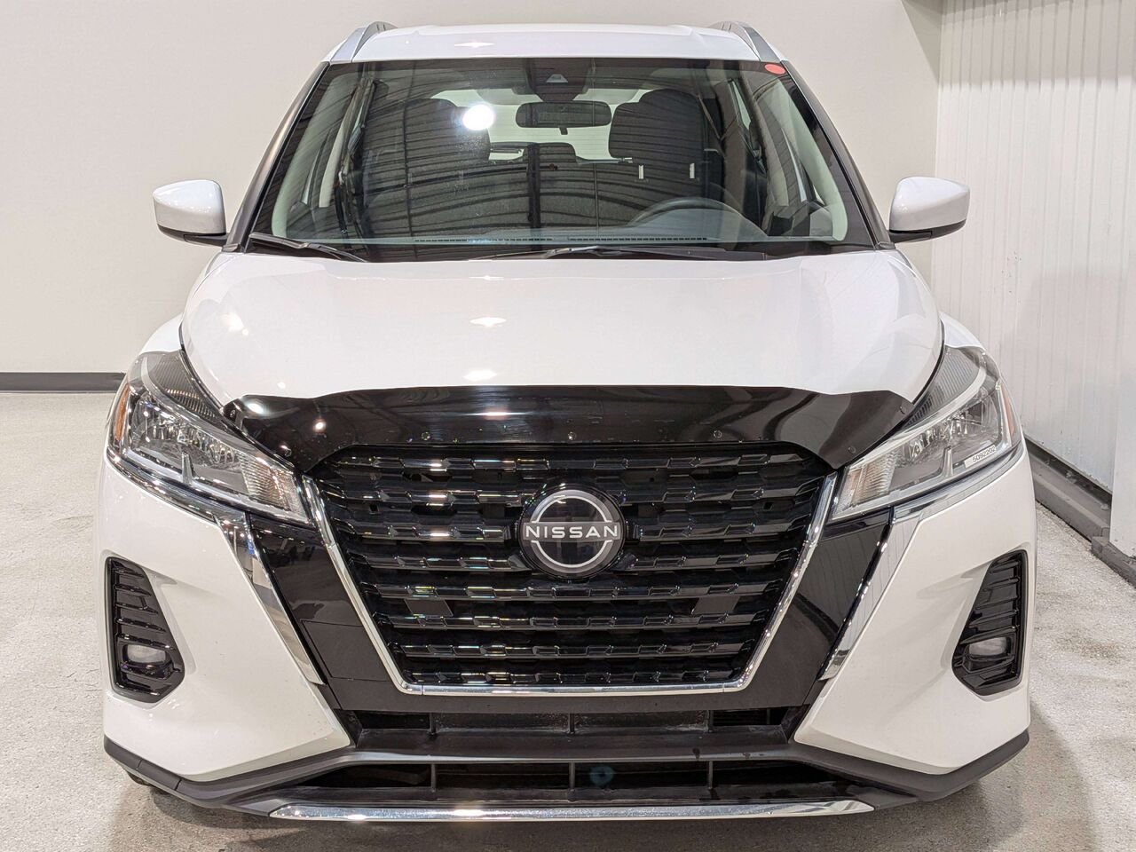 Nissan Kicks Play SV FWD 2025 Blanc Mirabel - photo #3