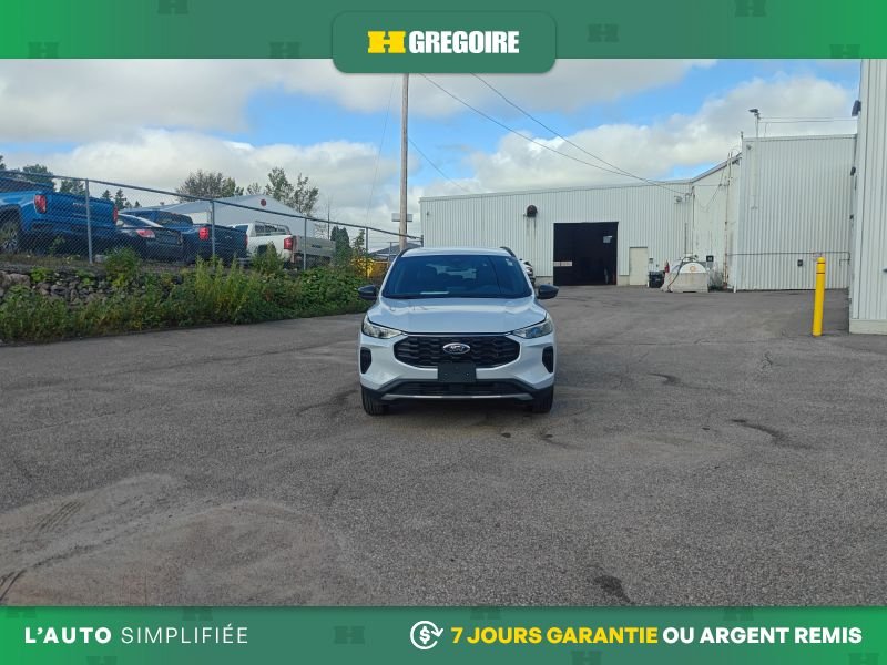 2025 Ford Escape Grey Laval - photo #1