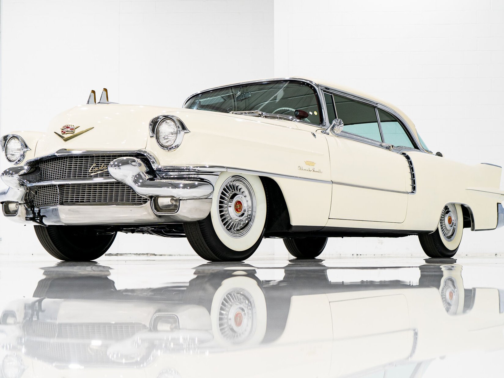 Cadillac Eldorado Seville With Factory A/C | PRIX EN USD 1956 Blanc Montréal - photo #32