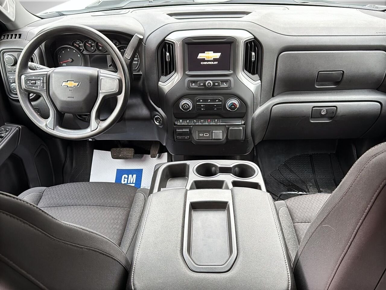 CHEVROLET SILVERADO 2500 CUSTOM 2024 Blanc Saint-Hyacinthe - photo #8