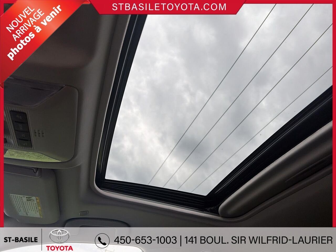 TOYOTA RAV4 2023 Gris Saint-Basile-le-Grand - photo #7