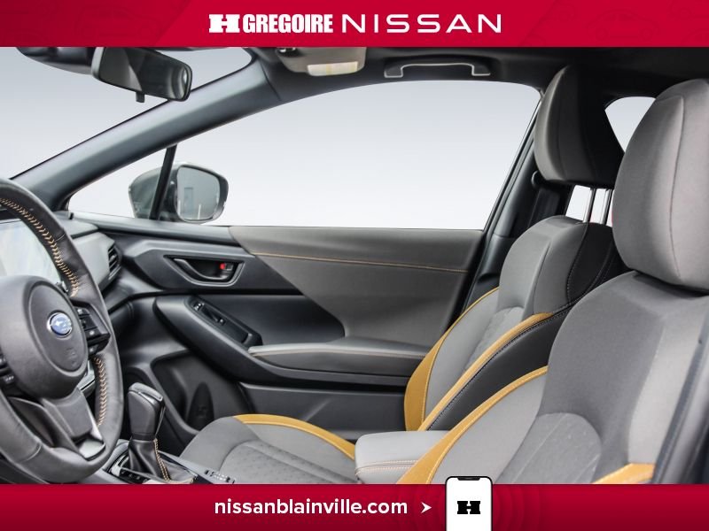 2025 Subaru Crosstrek Grey Laval - photo #12
