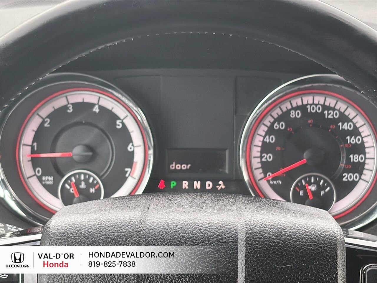 2015 Dodge Grand Caravan SXT Premium Plus fourgonnette de tourisme 4 portes Billet Metallic Val-d'Or - photo #9