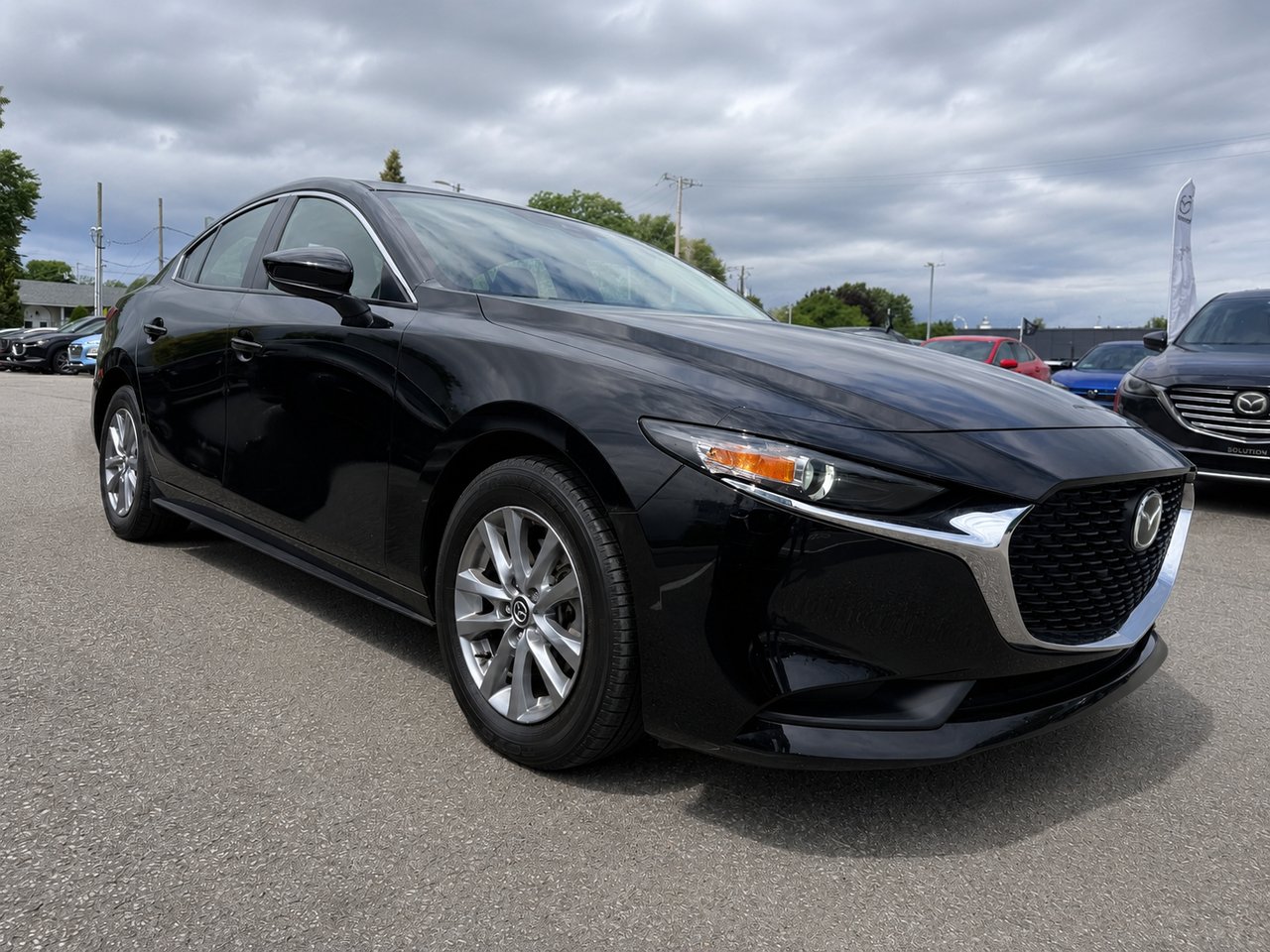 Mazda Mazda3 GS 2023 Noir Châteauguay - photo #3