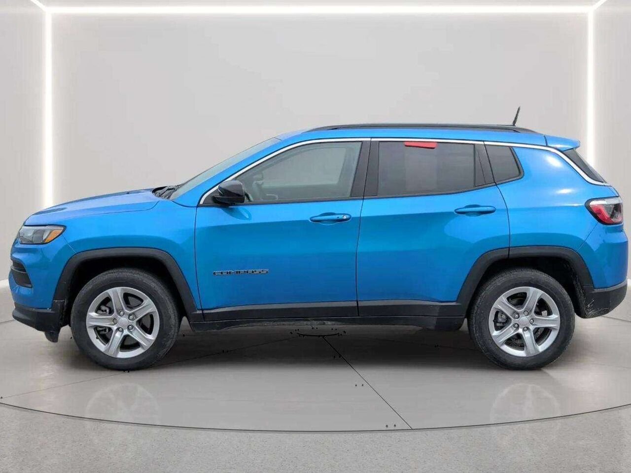 Jeep Compass 2023 Bleu Gatineau - photo #1