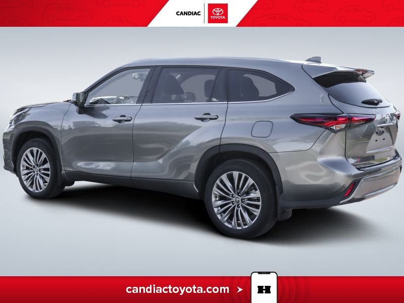 2026 Toyota Highlander Grey Blainville - photo #5