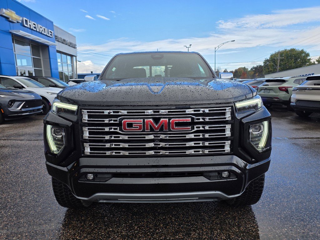 2025 GMC Canyon Denali Black Mont-Laurier - photo #1