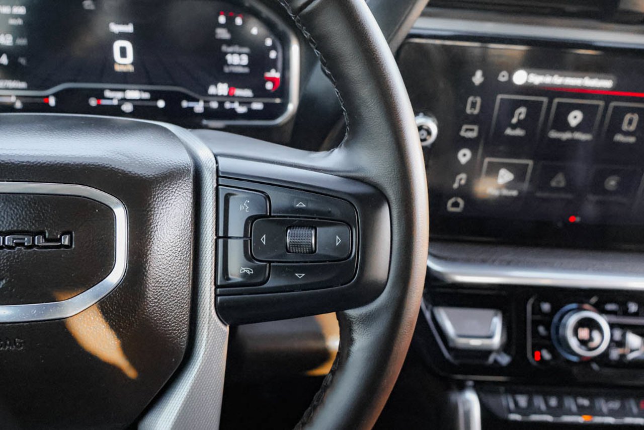 2025 GMC Sierra 3500HD 4WD Crew Cab 159 Denali White Sherwood Park - photo #22