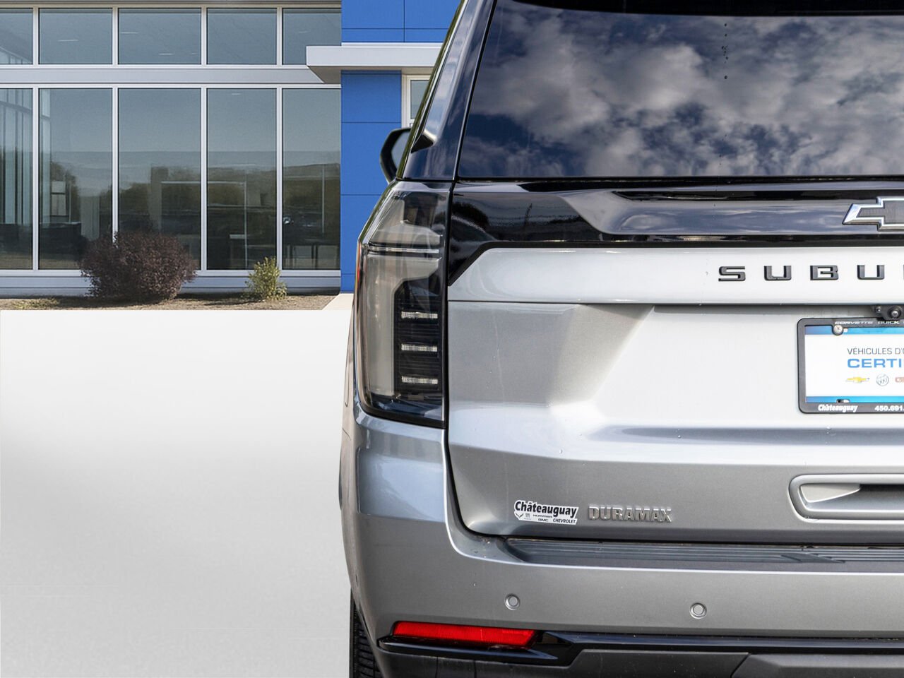 Chevrolet Suburban RST 4 portes 4RM DIESEL 2025 Gris Châteauguay - photo #32