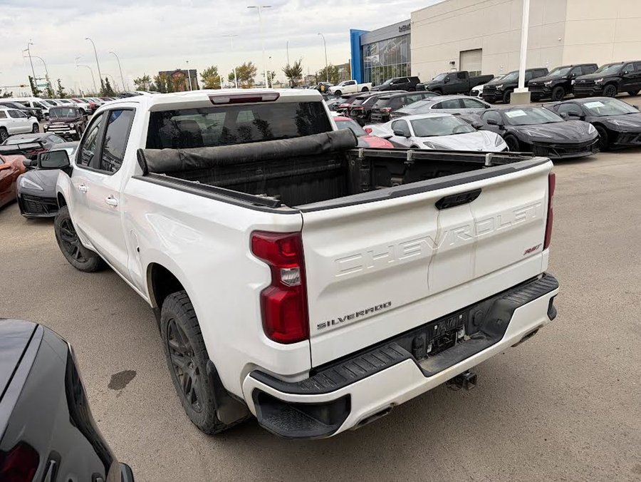 2023 Chevrolet Silverado 1500 RST True North 5.3L | Tonneau Cover White