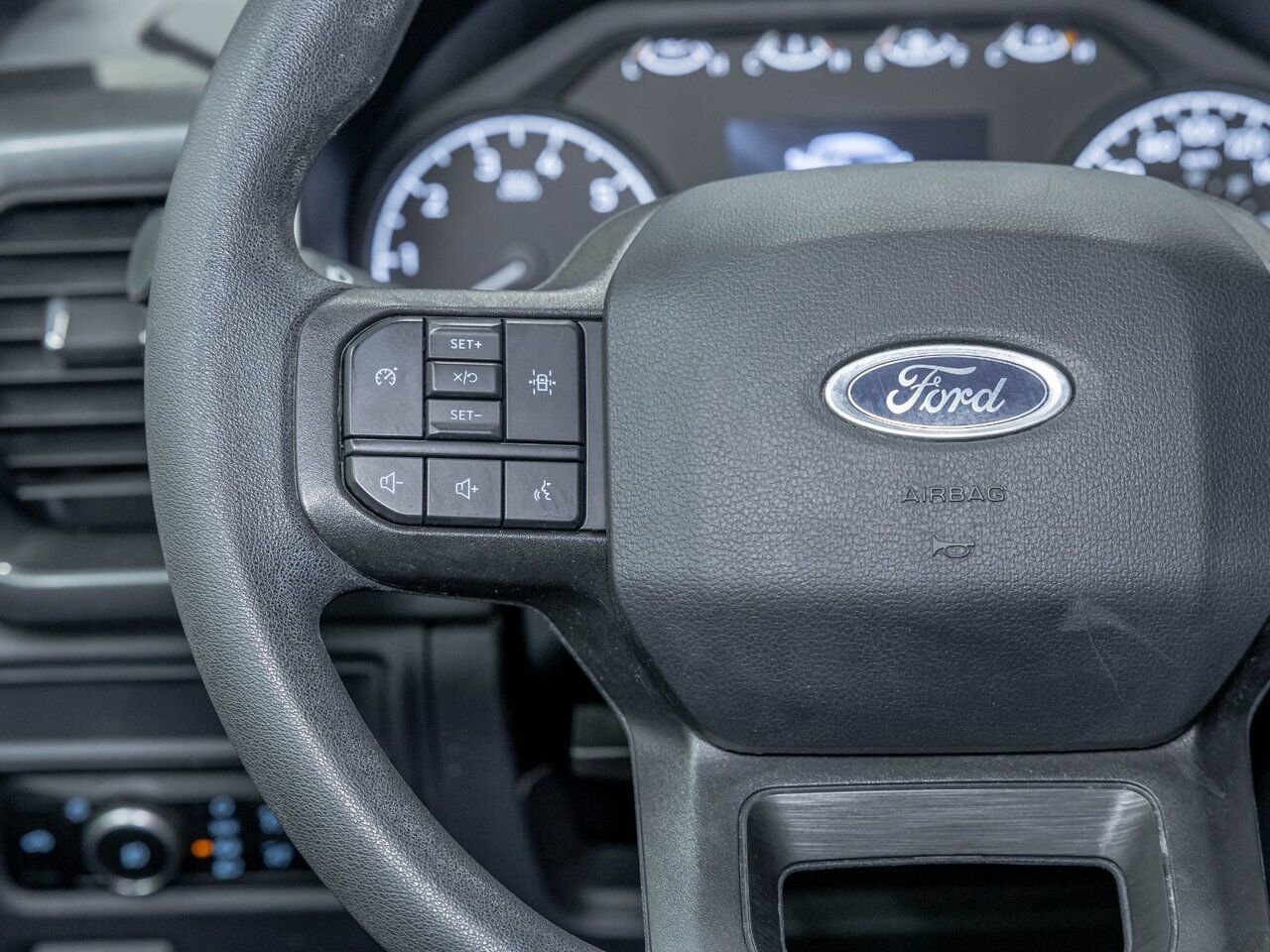 Ford F-150 XL STX CREW 4X4 *NAV* GR REMORQ CARPLAY 2023 Gris Saint-Jérôme - photo #14