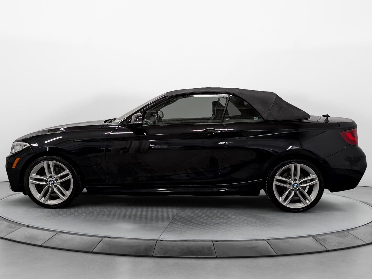 BMW 228i xDrive Cabriolet Premium Enhanced et M Package 2016 Noir Sherbrooke - photo #3