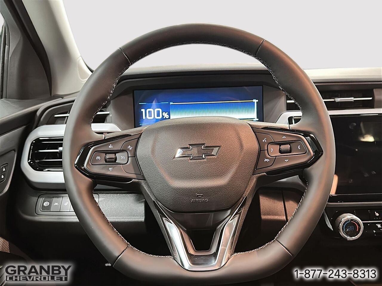 CHEVROLET Bolt BOLT EV LT (2LT) | 27-0068 2027 Blanc sommet Granby - photo #14