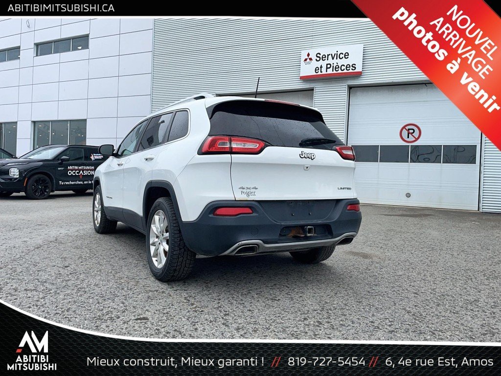 2018 Jeep CHEROKEE Trailhawk 4x4 White Mont-Laurier - photo #2