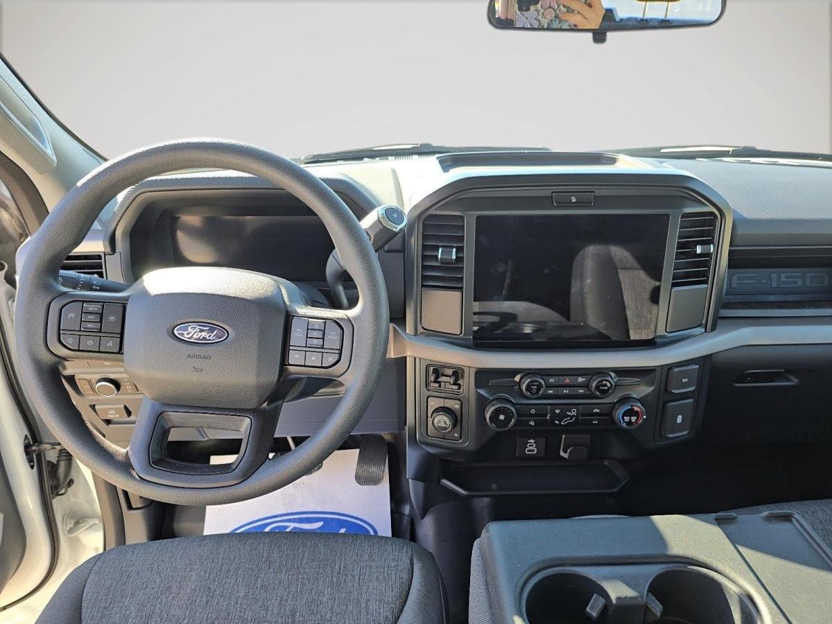 Ford F-150 63400A | XL cabine SuperCrew 4RM caisse de 5,5 pi 2025 Blanc Val-d'Or - photo #7