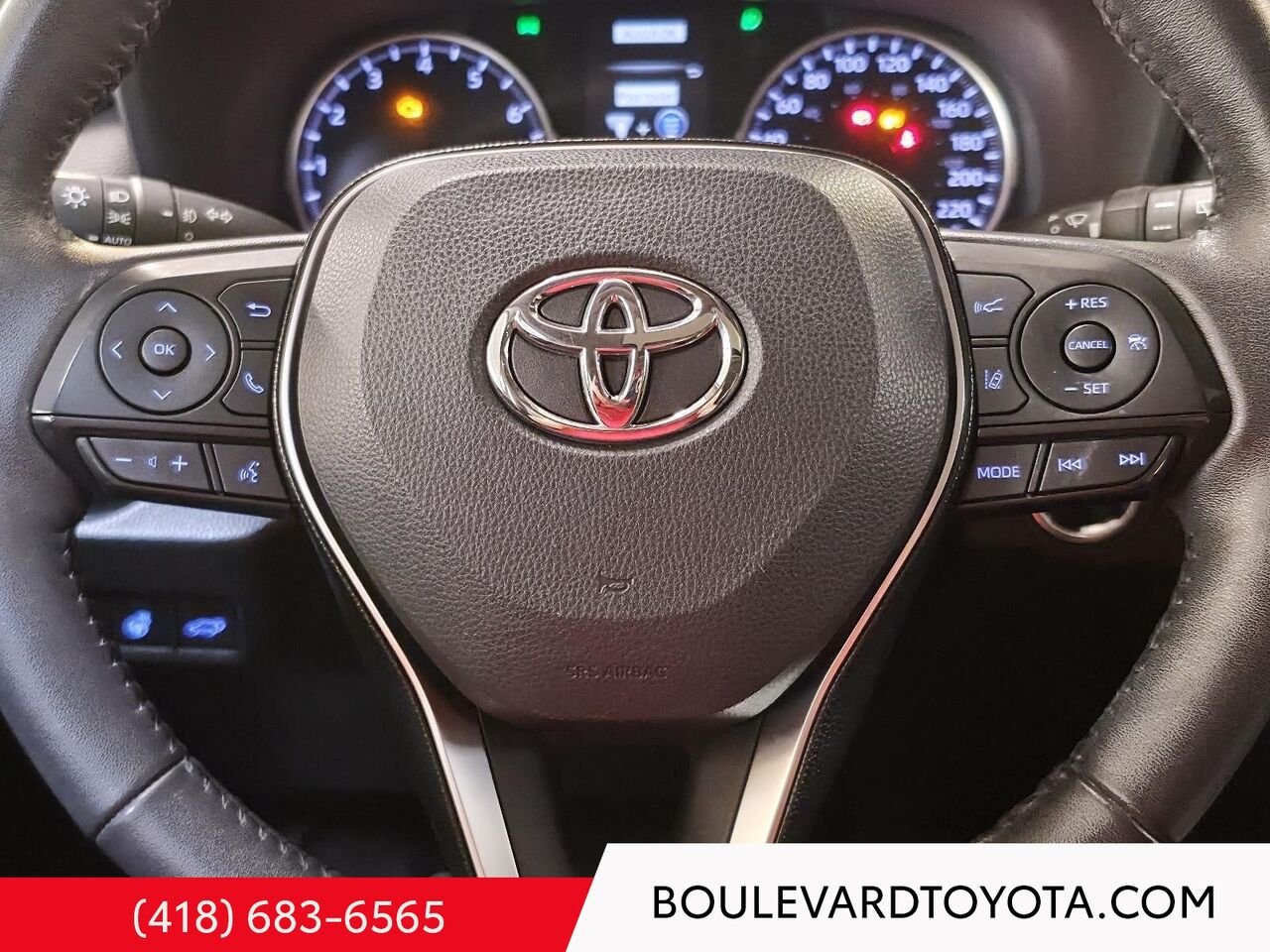 2021 Toyota RAV4 100244B-45 | XLE, AWD Red Québec - photo #12