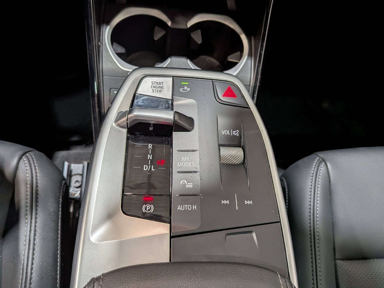2024 BMW X1 xDrive28i Sports Activity Vehicle Black Val-David - photo #27