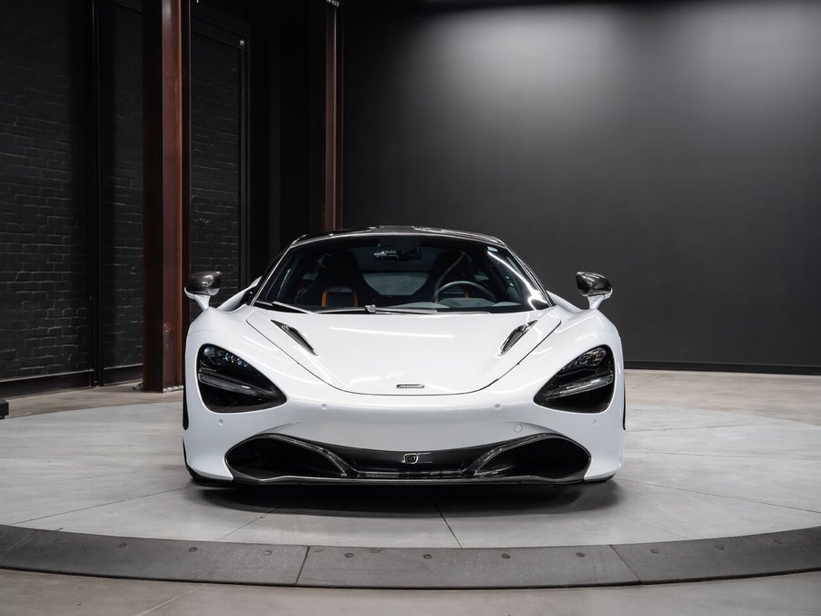 2018 McLaren 720S 2018 White