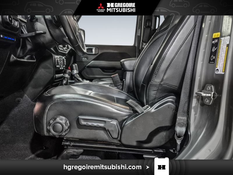 2022 Jeep Wrangler Grey Laval - photo #14