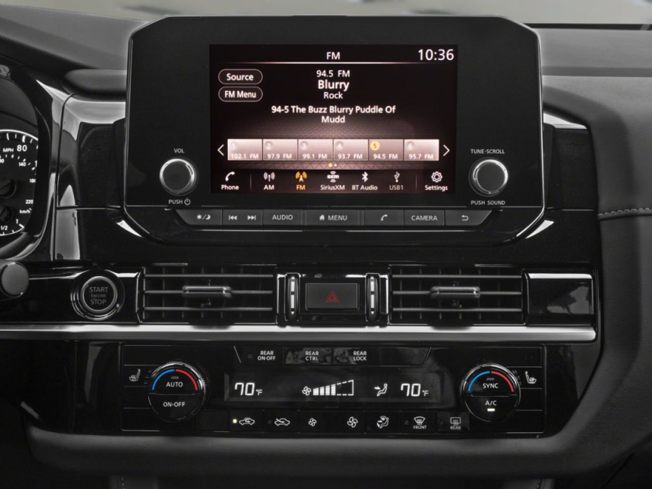 Nissan Pathfinder 2023 Gris Saint-Georges - photo #10