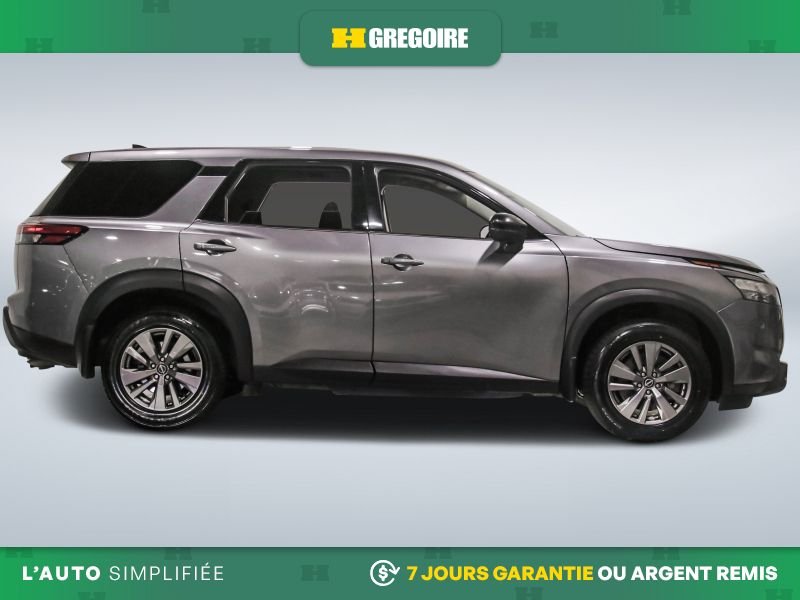 2024 Nissan Pathfinder Grey Laval - photo #10