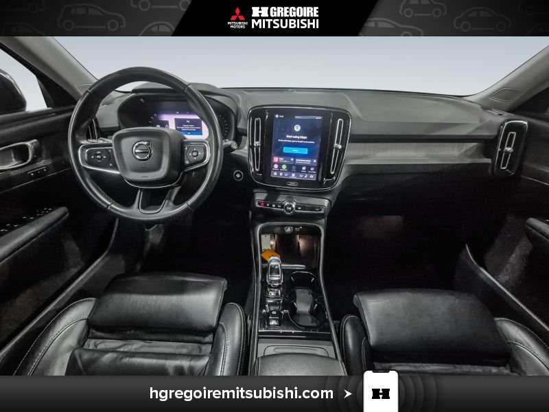 2023 Volvo XC40 Black Laval - photo #22