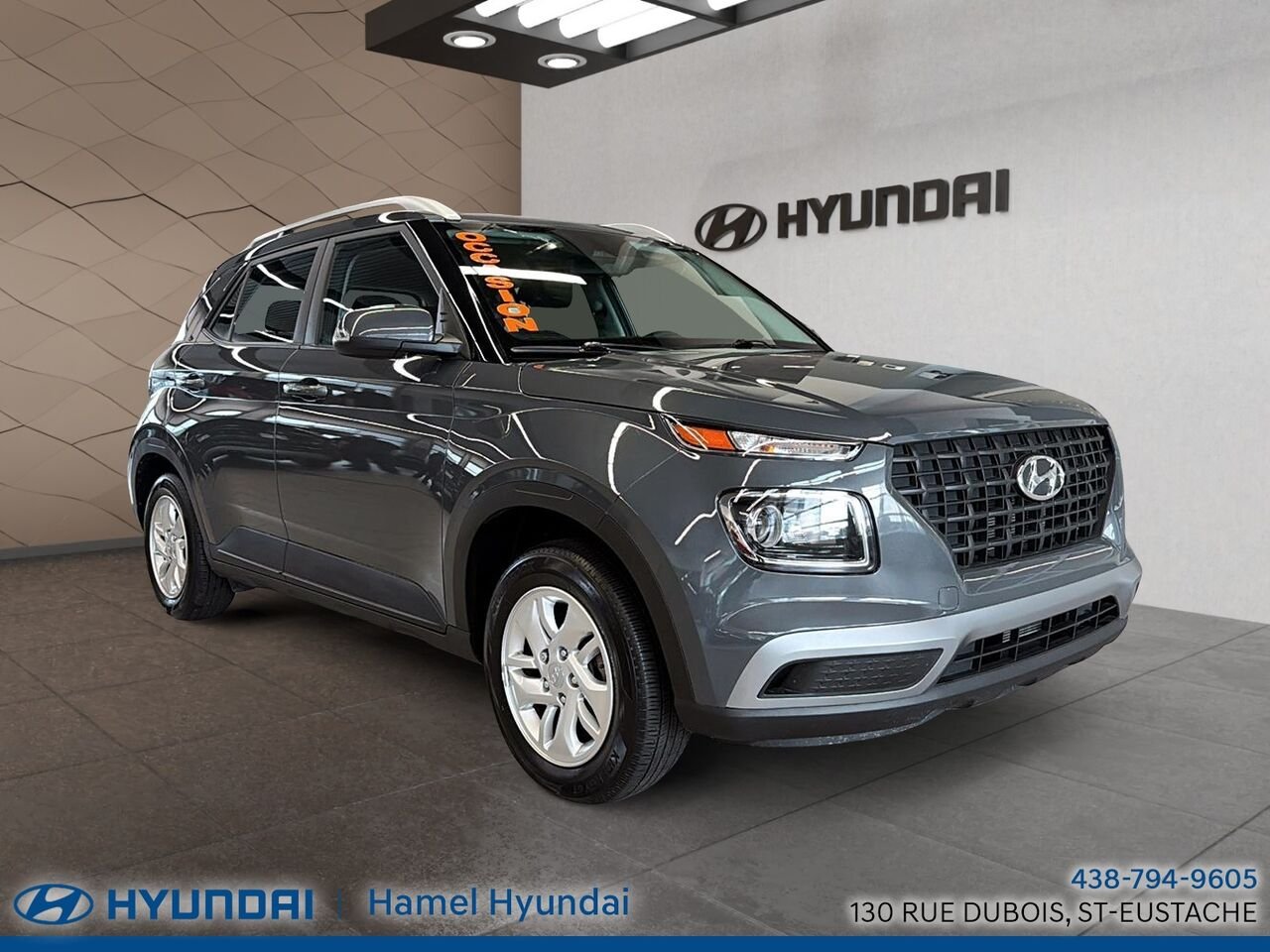 Hyundai Venue 2024 Gris Saint-Eustache - photo #0