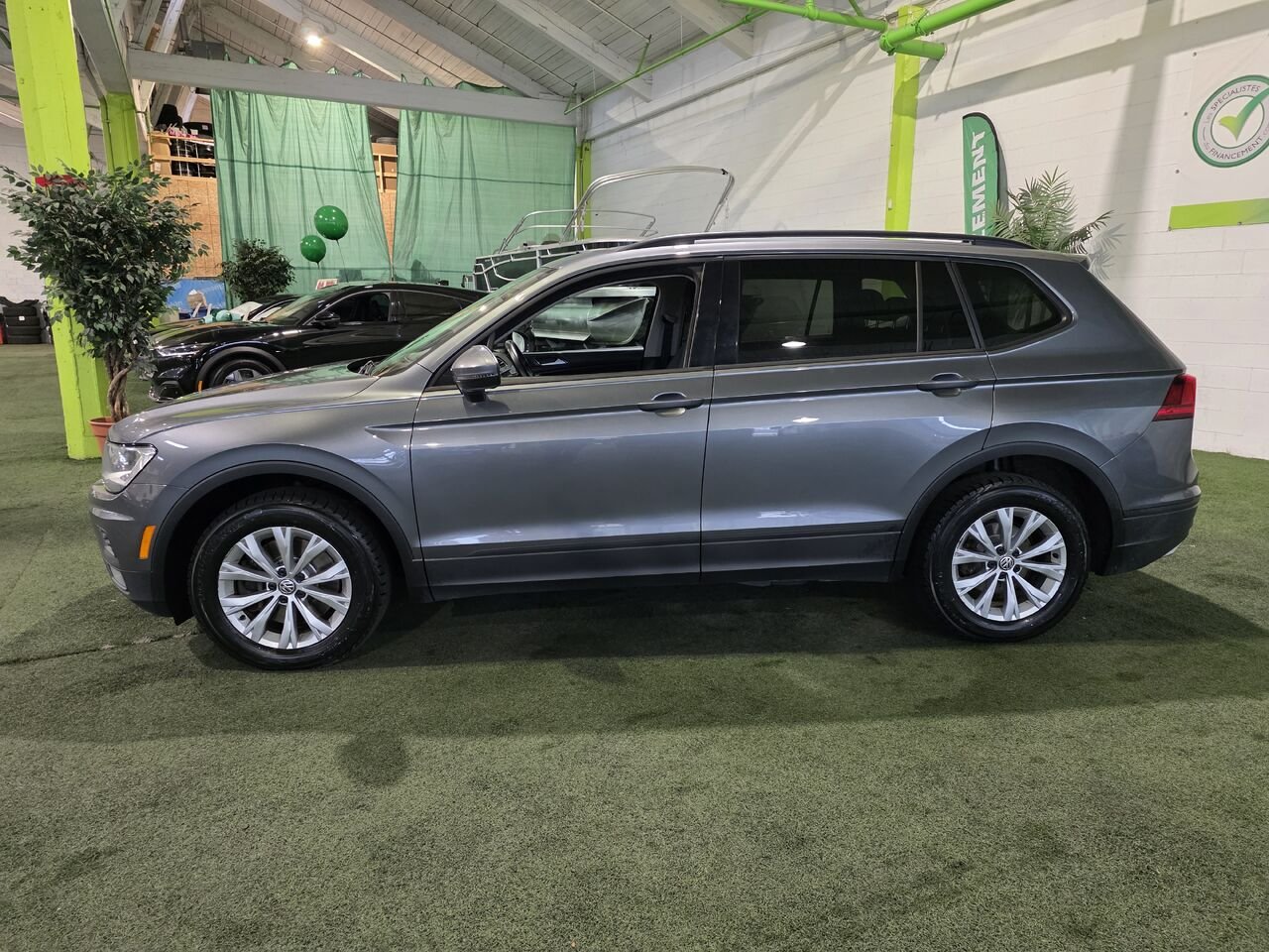 Volkswagen Tiguan 2018 Gris Longueuil, - photo #2