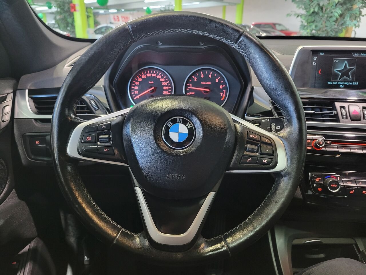 2018 BMW X1 Black  - photo #17