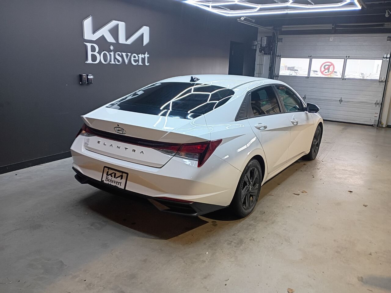 2021 Hyundai Elantra White Blainville - photo #5