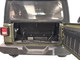 2021 Jeep Wrangler Willys Green Baie-Comeau - photo #15