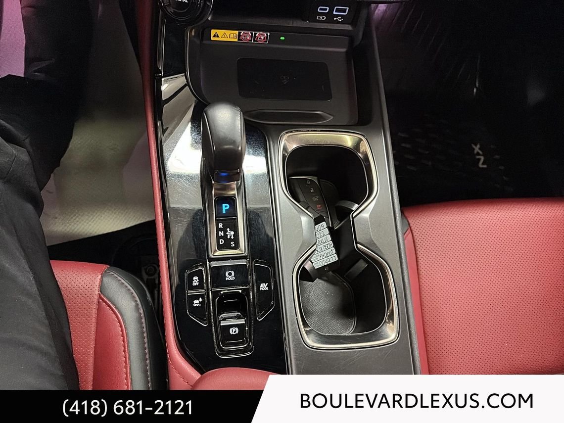 2022 Lexus NX Silver Quebec - photo #34