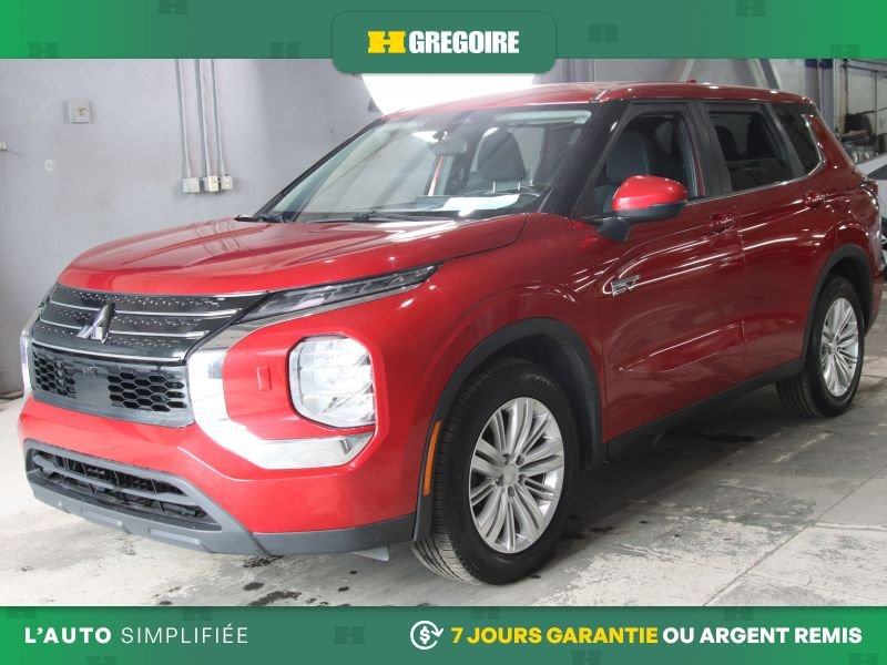2023 Mitsubishi Outlander Plug-In Hybrid Red Blainville - photo #2