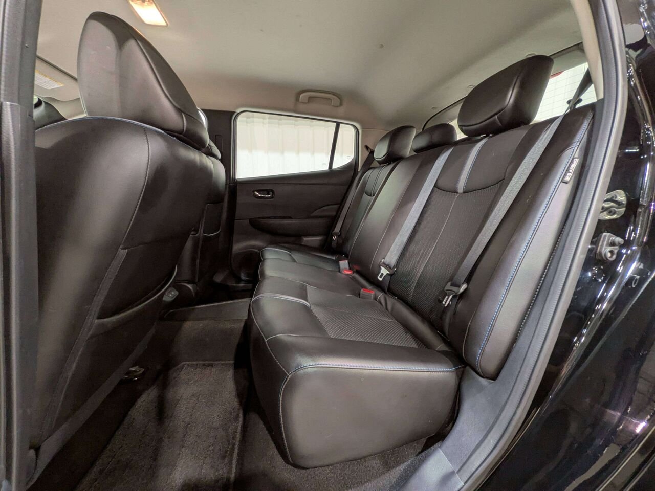 2020 Nissan LEAF SL PLUS Hatchback Black Val-David - photo #10