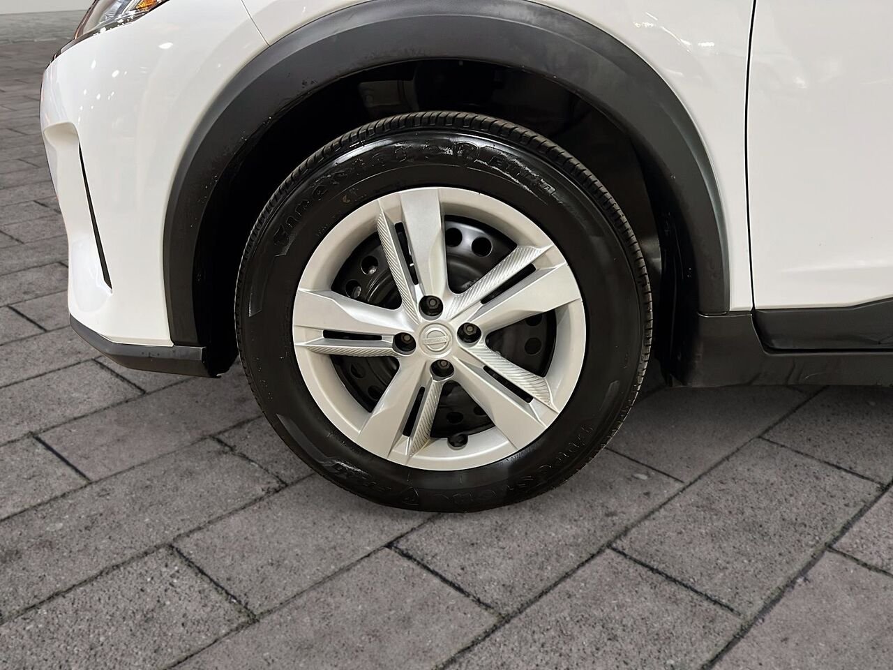 Nissan Kicks S TA 2024 Blanc Québec - photo #6
