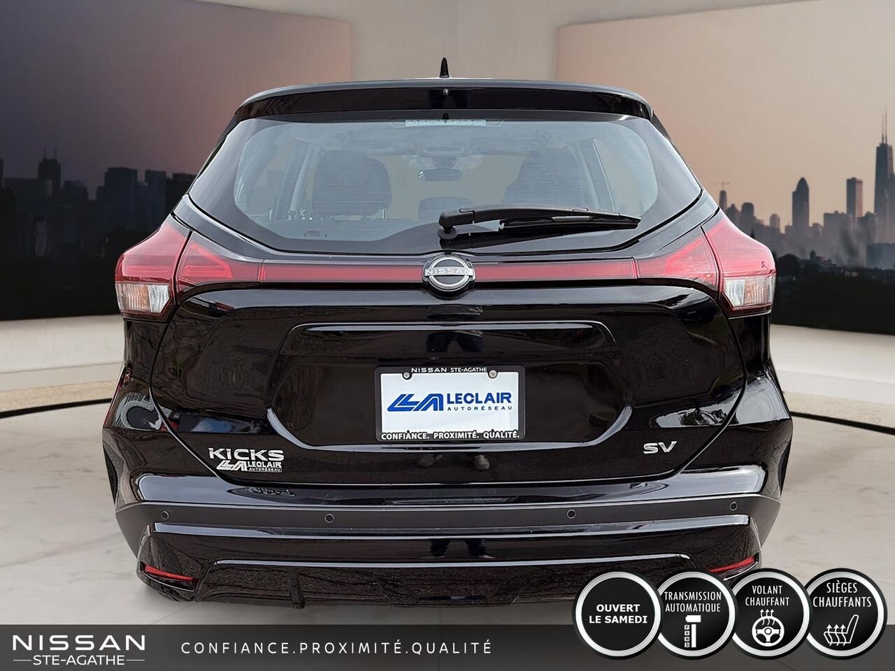 Nissan Kicks SV TA | BAS KILOMÉTRAGE | UN SEUL PROPRIÉTAIRE | APPLE CARPLAY | BOÎTE AUTOMATIQUE 2024 Noir Saint-Jérôme - photo #3