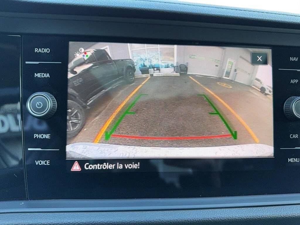 Volkswagen Jetta Highline 2024 Baie-Comeau - photo #14