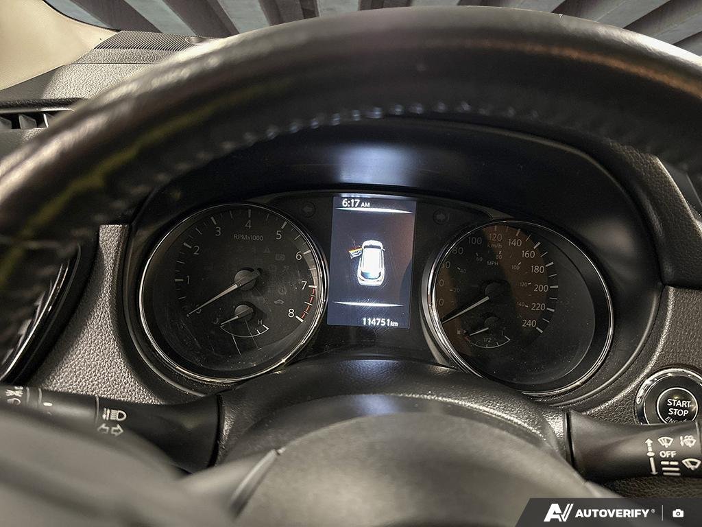 2018 Nissan Qashqai 2602152B | AWD SV CVT, new brakes, new tires and new shield. Grey Edmonton - photo #14