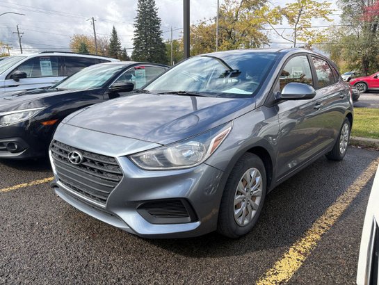 2020 Hyundai Accent Essential 5 portes IVT avec ensemble Confort Grey