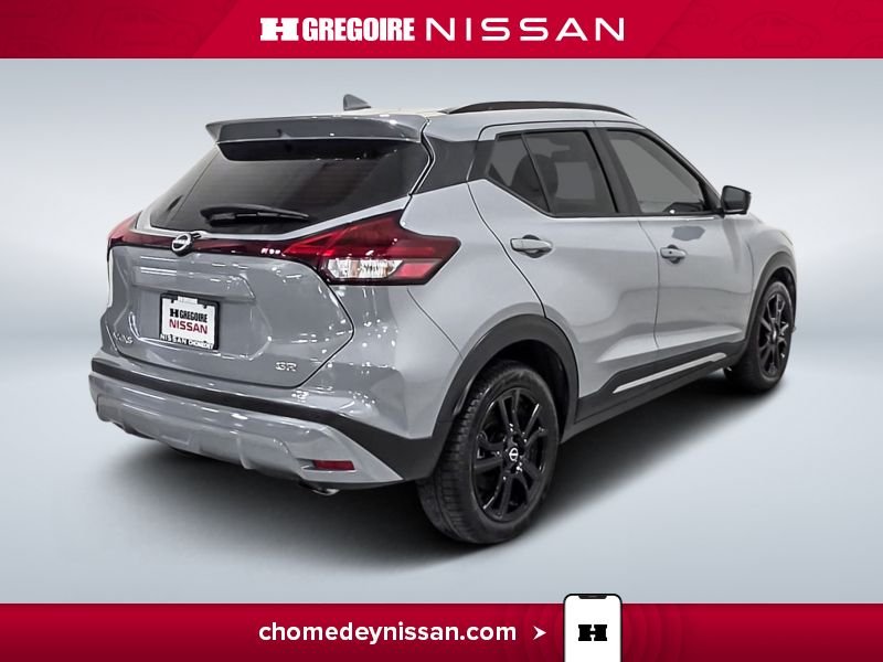 2023 Nissan Kicks Grey Laval - photo #8