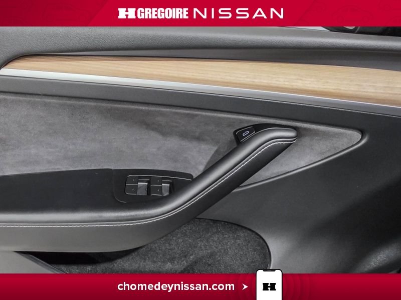 Tesla Model Y CZ7166 | RWD * Toit Pano * Caméra 360 * 2023 Gris Laval - photo #12