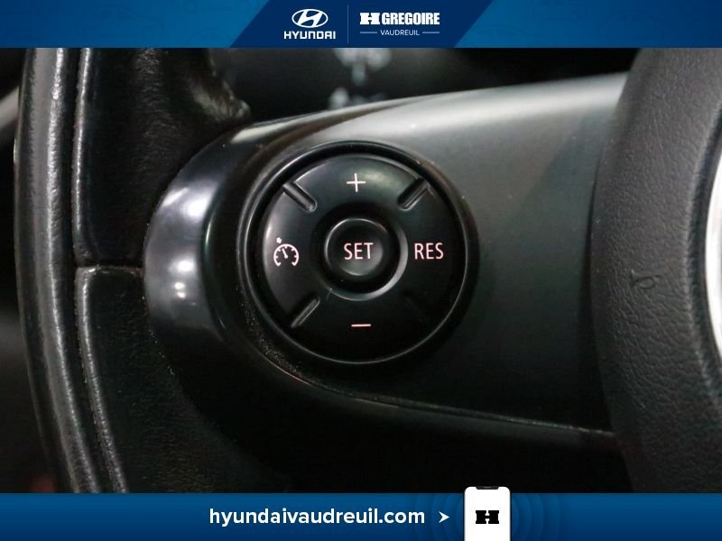 Mini Cooper 2015 Beige Laval - photo #21