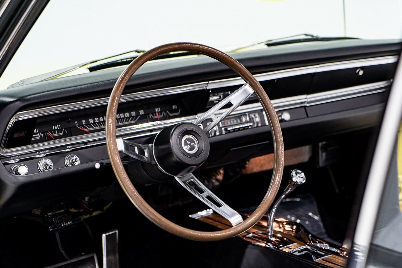 Dodge Dart *PRIX EN USD* GTS Conv Matching #s 340 cu in With Original Built Sheet 1968 Jaune Montréal - photo #7
